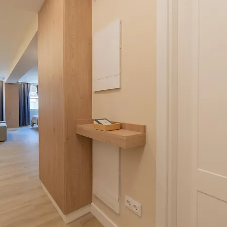 Halo Tres Apartment *