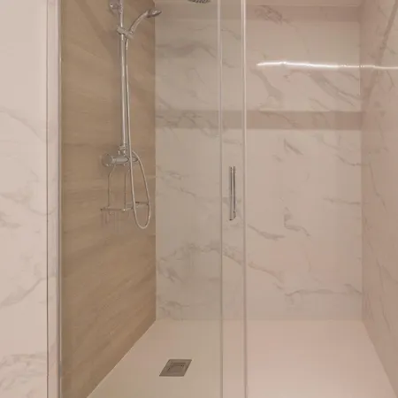 Halo Tres Apartment *