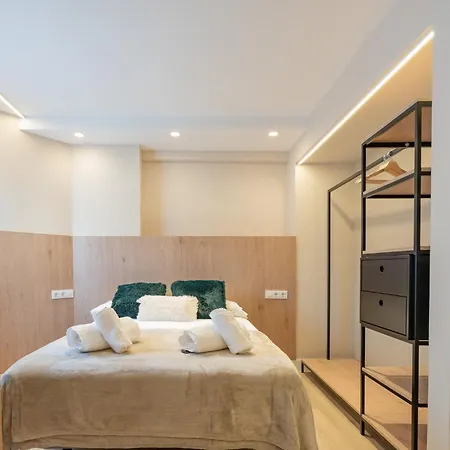 Apartment Halo Tres *