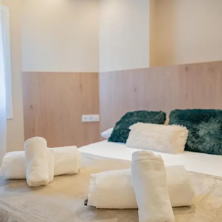 Halo Tres Apartment Vigo