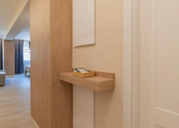 Halo Tres Apartman *