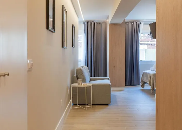 Apartman Halo Tres *