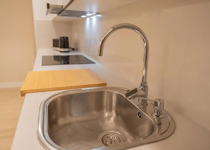 Halo Tres Apartman *