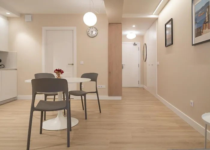 Apartman Halo Tres *